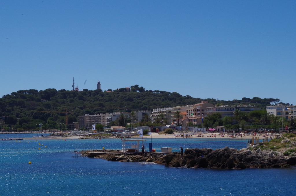 Studio La Reine Astrid Antibes Exterior photo